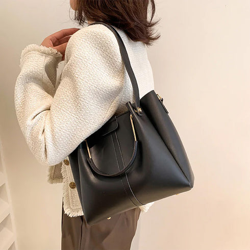 Roma Black Shoulder Bag